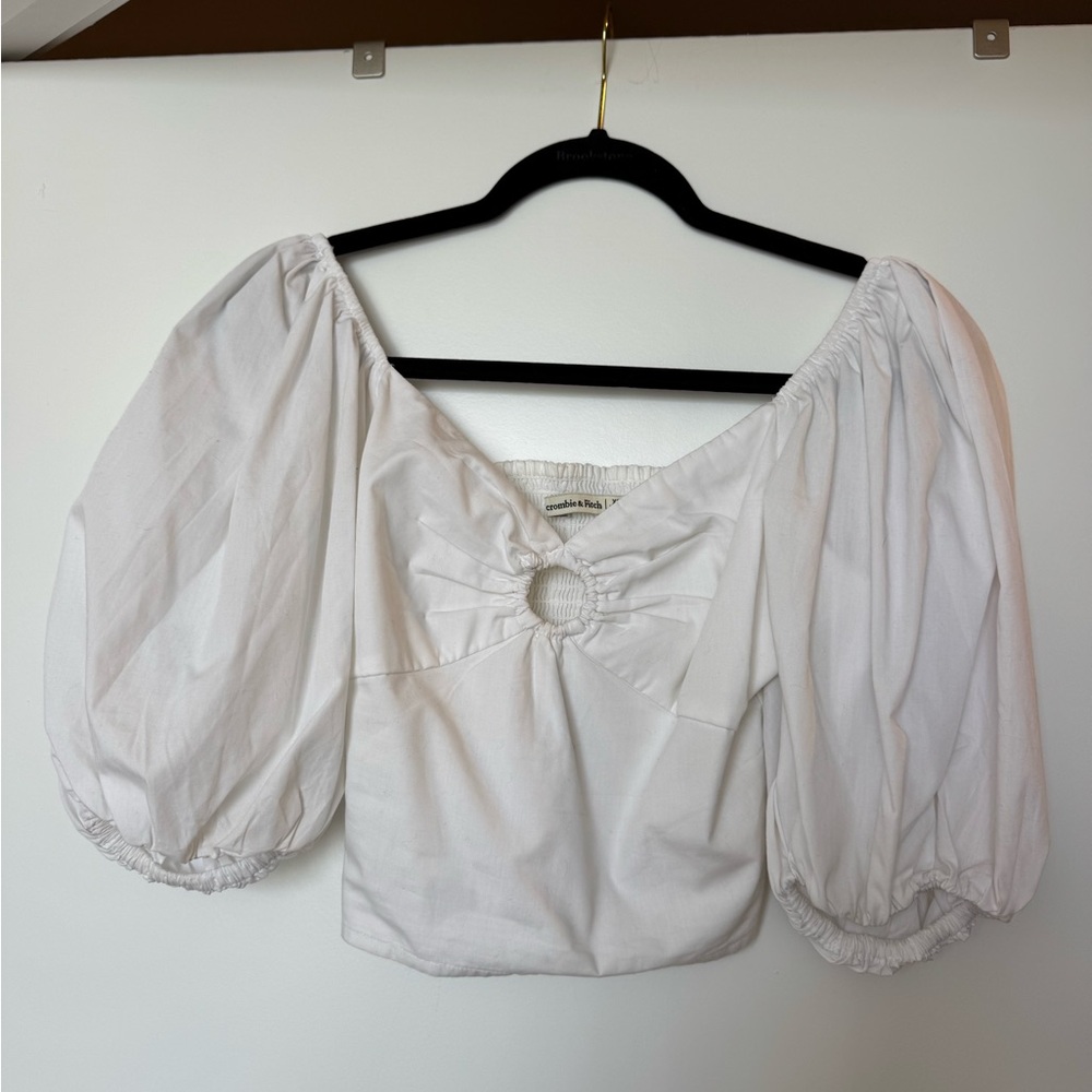 Abercrombie & Fitch Off-Shoulder White Blouse